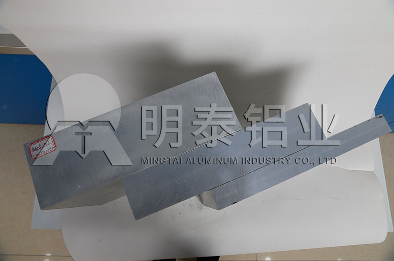 大型罐車(chē)用鋁合金板材規(guī)格，價(jià)格多少錢(qián)